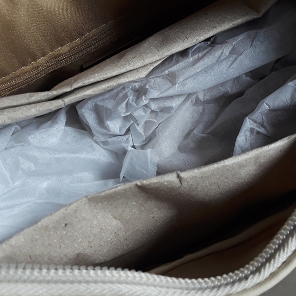 Giani Bernini Annabelle Signature Hobo Shoulder Bag - Picture 7 of 12